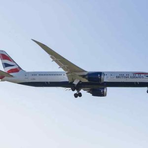 英航撤出香港 空中服务员机上广播真情告别