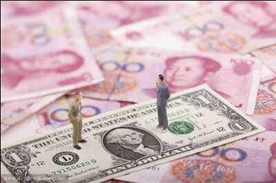4670491287438736925 面对人民币贬值 你的资产配置里有它吗?